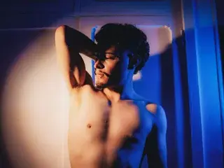 Streamate Private Sex Chat of AleLux