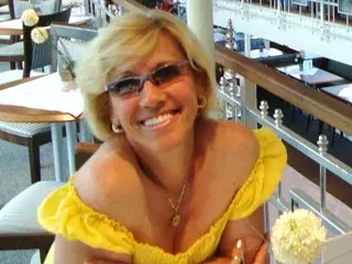 Streamate Live Sex Cam of BlondPrettyLady