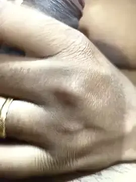 Stripchat Watch Live Sex Cams of Priyankacam
