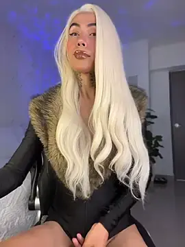 Stripchat Best live sex cam show of miss_tatiana_