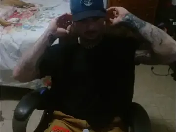 Stripchat Live Sex Cam of DADDY_KANE8---