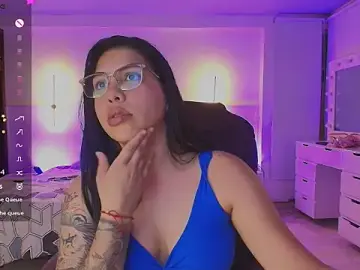 Stripchat Free Porn Cam of kloe28