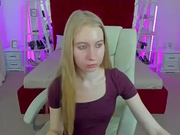 Stripchat Live Porn of Alina_Blonde