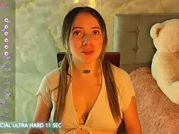 Stripchat Free Porn Cam of Cristal_v_1