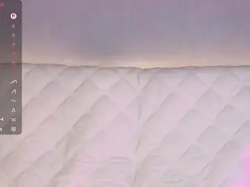 Stripchat Sex Cam of Ellijoys