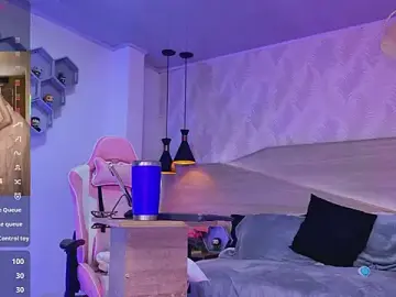 Stripchat Best live sex cam show of kylliefox_