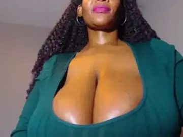 Stripchat Live Sex of Silkytitss