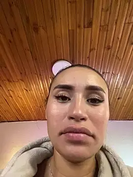 Stripchat Free Live Porn of Victoria_Hils