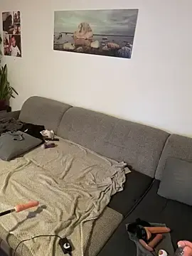 Stripchat Sex Cam of Goldenmoncsy