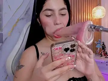 Stripchat Live Porn of alissaowens_