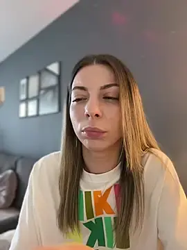 Stripchat Free Porn Cam of Mia_Ethan