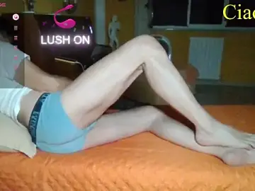 Stripchat Free Porn Cam of lattediyak