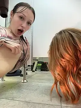 Stripchat Adult Webcams of FlashTitsRoyal