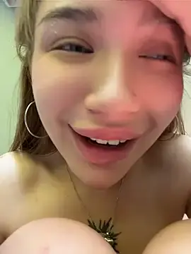 Stripchat Best live sex cam show of FlashTitsRoyal