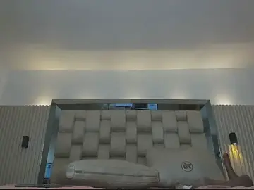 Stripchat Live Porn of noah_pariss