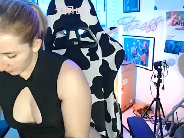 Stripchat Free Porn Cam of AhriSteele