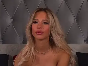 Stripchat Free Porn Cam of Jo_Reed