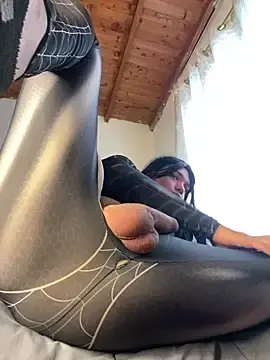 Stripchat Live Sex Cam of dakota_m