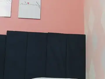 Stripchat Adult Webcam of MySugarmoomy