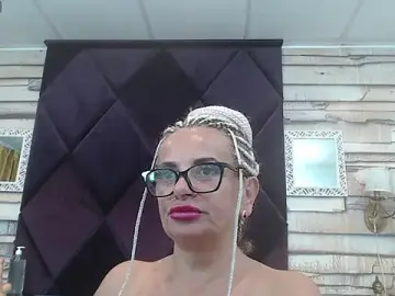 Stripchat Best Webcam of ElviraZoi