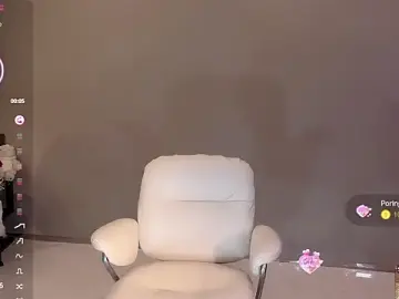 Stripchat Sex Cam of Hahaha_ha2