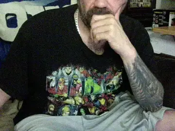 Stripchat Live Sex Cam of KinkyTOMan
