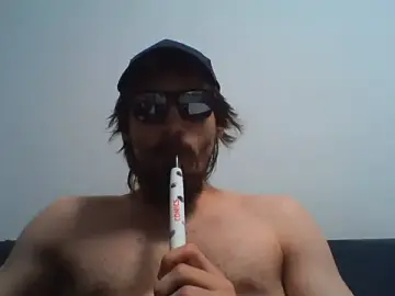 Stripchat Live Sex Cam of KaelNox
