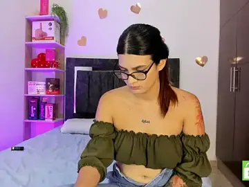 Stripchat Live Porn of Mariana_and_Ronny