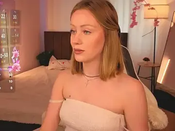 Stripchat Live Sex Cam of EvaHamilton