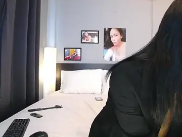 Stripchat Free Live Porn of Hotbeebee
