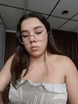 Stripchat Free Porn Cam of EmmaSulivan
