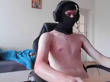 Stripchat Live Sex Cam of Milo_100