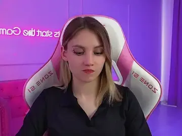 Stripchat Best live sex cam show of StacyEvances