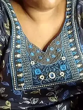 Stripchat Free Porn Cam of jwala-telugu9