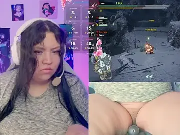 Stripchat Nude Webcam of crystal7u7