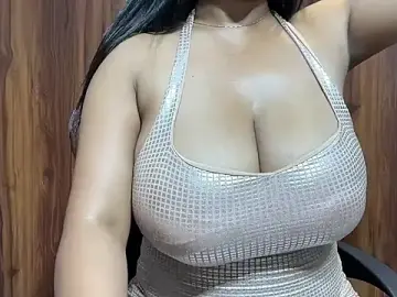 Stripchat Sex Chat of julie_08