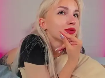 Stripchat Free Live Porn of LisaFoxyMe