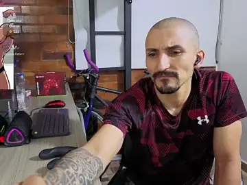 Stripchat Live Porn of Marck_Muscle