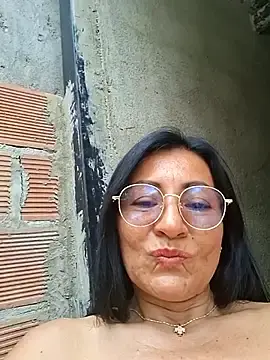Stripchat Sex Cam of maturexxxnaughty