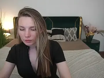 Stripchat Live Sex Cam of IceDanielles