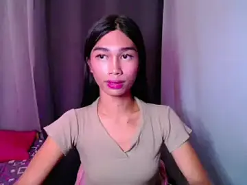 Stripchat Sex Cam of katrina_bigcock69