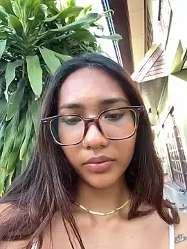 Stripchat Sex Cam of lyla_luv