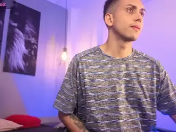 Stripchat Live Porn of Zack_isback