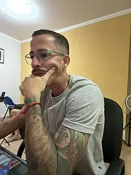 Stripchat Watch Live Sex Cams of MeladoDiMel