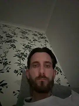 Stripchat Free Live Porn of Big8inchUncutCock