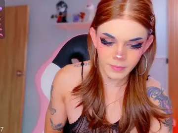 Stripchat Free Porn Cam of Chris_parker27