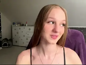Stripchat Live Porn of Anika_Socutehe