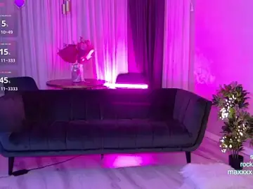 Stripchat Live Sex Cam of CutiePie69__