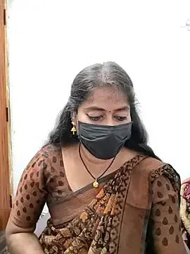 Stripchat Watch Live Sex Cams of tamil_Sigappu_Roja