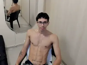 Stripchat Live Porn of Mheysam_Youngerx